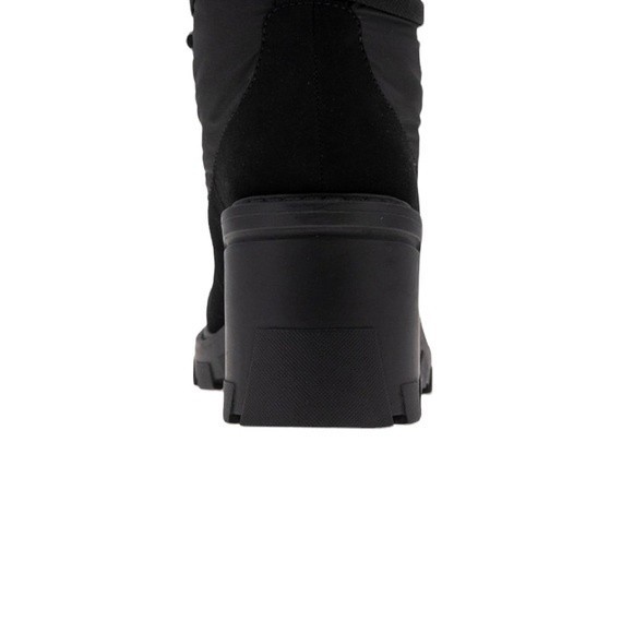 BCBGeneration Women’s Lug Sole Tagli Hiker Booties Size 6.5 Lace-Up - Picture 3 of 5